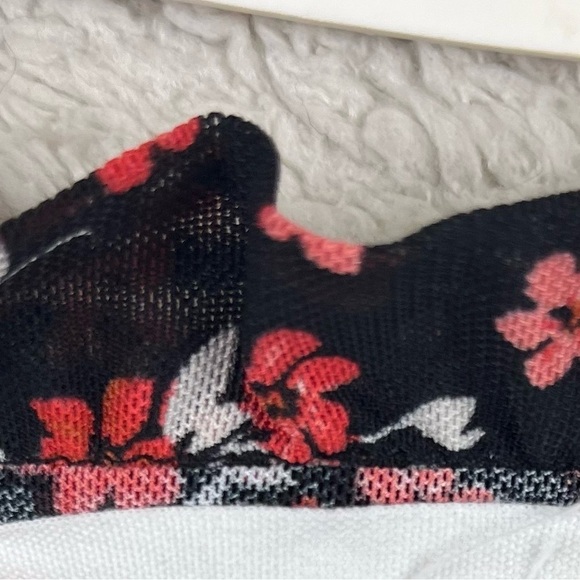 PERSEPTION CONCEPT Floral Blouse Top Ditzy Print Medium - Picture 16 of 16